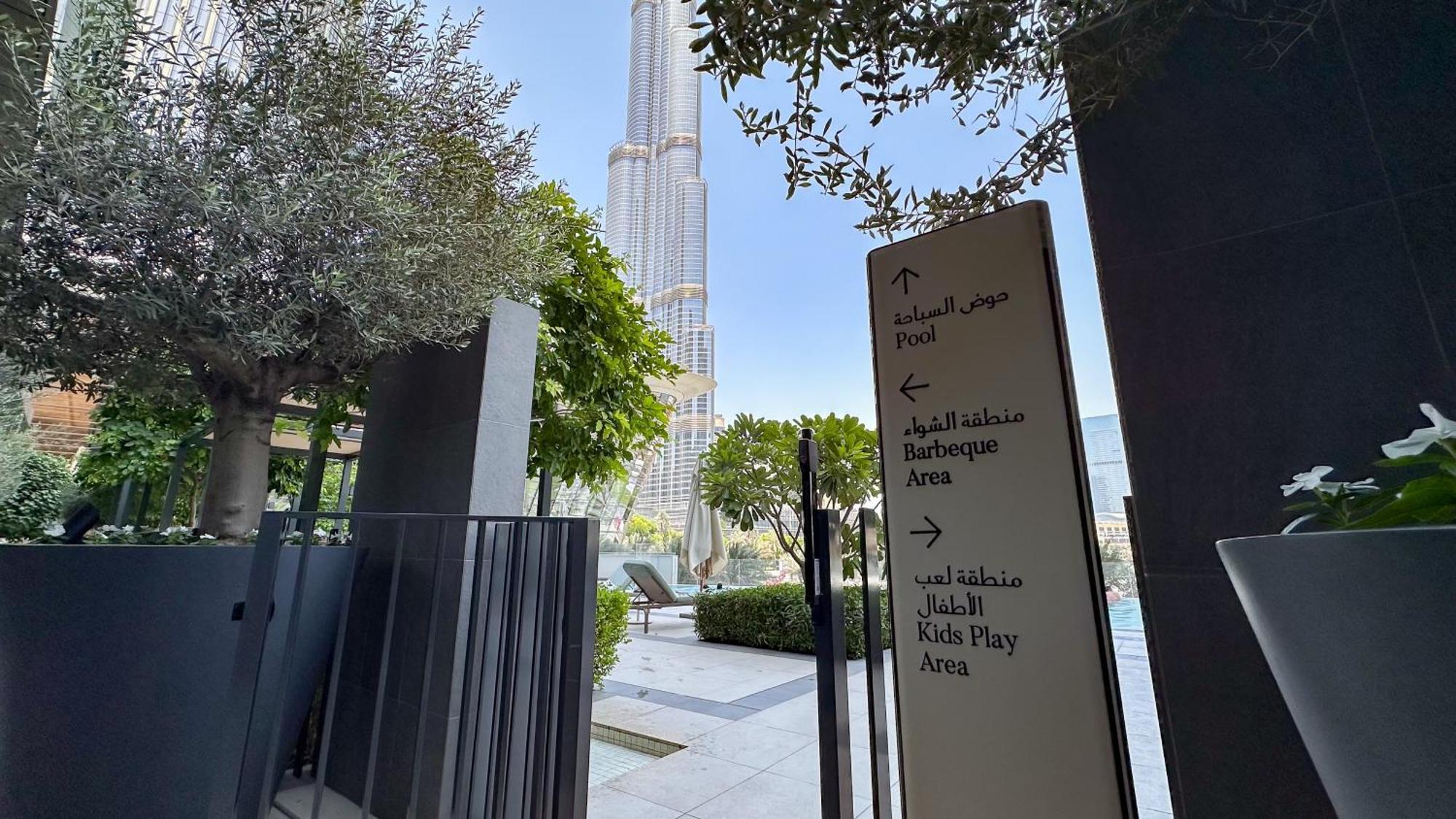 Neyazi Homes - Elegant 1br In Grande, Downtown,